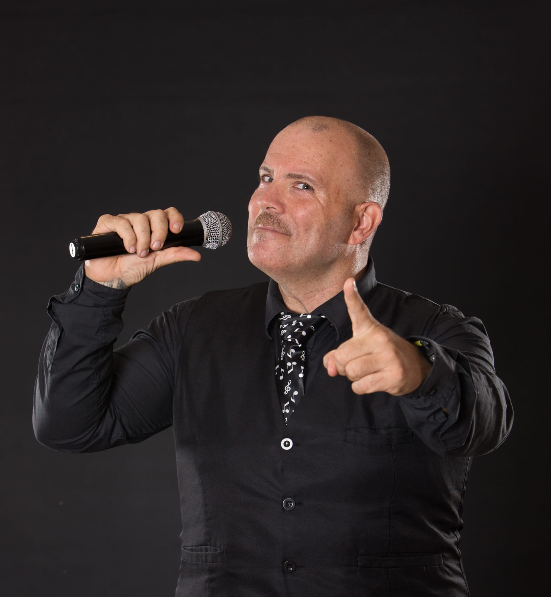 Aperitivo y Canto en Directo